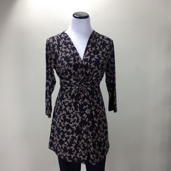 Motherhood Maternity Black & Brown V-Neck Top - Picture 2 of 8